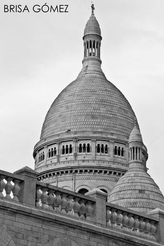 © Brisa Gómez 
(Paris)